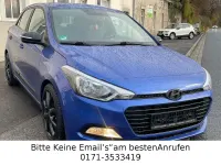 Gebraucht Hyundai i20 Passion 84 PS (61 kW) 2018 Blau Limousine