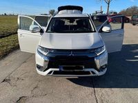 Gebraucht Mitsubishi Outlander P-HEV Spirit 224 PS (164 kW) 2021 Weiß SUV