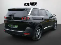 Gebraucht Peugeot 5008 Allure 131 PS (96 kW) 2023 Schwarz perla nera SUV