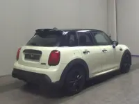 Używany Mini John Cooper Works 156 KM (114 kW) 2021 Biały Hatchback