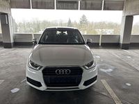 Gebraucht Audi A1 Design 95 PS (69 kW) 2015 Weiß Kleinwagen