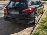 Gebraucht Ford Focus Trend 116 PS (85 kW) 2014 Schwarz Kombi