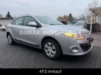 Używany Renault Mégane Expression 106 KM (77 kW) 2012 Szary Sedan/Limuzyna