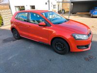 Gebraucht VW Polo Trendline 70 PS (51 kW) 2009 Orange Kleinwagen