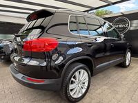 Gebraucht VW Tiguan Style 140 PS (102 kW) 2012 Deep black perleffekt SUV