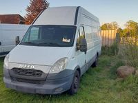 Second-hand Iveco Daily 130 CP (95 kW) 2014 Alb Monovolum