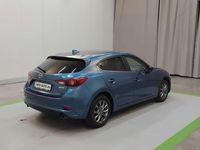 Gebraucht Mazda 3 Signature 120 PS (88 kW) 2018 Turmalinblau Kleinwagen