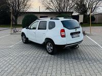 Second-hand Dacia Duster 125 CP (91 kW) 2017 Alb SUV