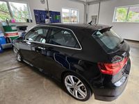 gebraucht Audi A3 2.0 TDI (clean diesel) S line Sportpaket