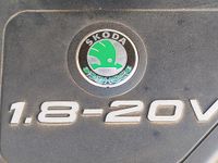 Gebraucht Skoda Octavia 125 PS (91 kW) 2000 Rot Limousine