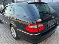 Gebraucht Mercedes E200 Elegance 136 PS (100 kW) 2008 Schwarz Limousine