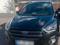 Gebraucht Ford Kuga 150 PS (110 kW) 2019 Schwarz SUV