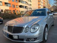Gebraucht Mercedes E200 Avantgarde 184 PS (135 kW) 2007 Silber Limousine