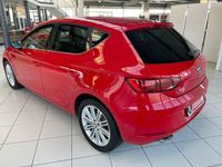 Gebraucht Seat Leon XCELLENCE 131 PS (96 kW) 2020 Reinrot Limousine