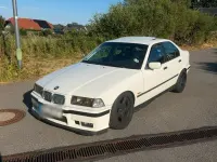 Gebraucht BMW 328 Basis 193 PS (141 kW) 1997 Weiß Limousine