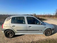 Gebraucht Renault Clio II 107 PS (78 kW) 2000 Grau Kleinwagen
