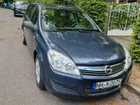 Gebraucht Opel Astra 105 PS (77 kW) 2007 Blau Limousine
