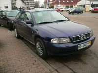 Gebraucht Audi A4 125 PS (91 kW) 1998 Blau Kombi