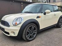 Usata Mini Cooper 75 CV (55 kW) 2010 Beige Utilitaria