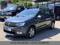 Gebraucht Dacia Sandero Anniversary 90 PS (66 kW) 2020 Grau Limousine