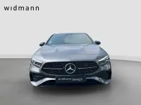 Gebraucht Mercedes A200 163 PS (119 kW) 2026 Grau Limousine
