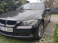 Gebraucht BMW 320 170 PS (125 kW) 2008 Schwarz Kombi