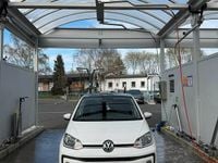Second-hand VW up! 60 CP (44 kW) 2018 Alb Hatchback