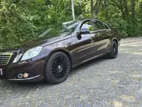 Gebraucht Mercedes E250 204 PS (150 kW) 2010 Braun Limousine