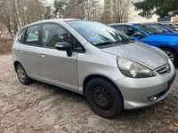 Gebraucht Honda Jazz 95 PS (69 kW) 2005 Silber Kleinwagen