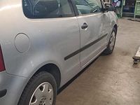 Gebraucht VW Polo 61 PS (44 kW) 2003 Silber Coupé