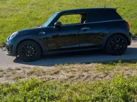 Usata Mini ONE 102 CV (75 kW) 2015 Nero Utilitaria