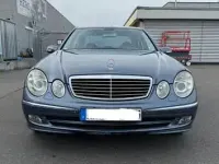 Używany Mercedes E280 Avantgarde 177 KM (130 kW) 2004 Niebieski Sedan/Limuzyna