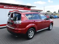 Gebraucht Mitsubishi Outlander Invite 156 PS (114 kW) 2011 Rot SUV
