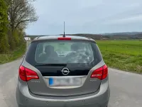 Gebraucht Opel Meriva 125 PS (91 kW) 2011 Silber Van / Kleinbus