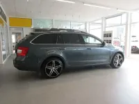 Gebraucht Skoda Octavia Style 190 PS (139 kW) 2019 Grau Kombi