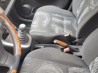 Gebraucht Opel Agila 68 PS (50 kW) 2014 Weiß Kleinwagen