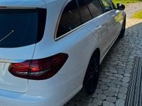 Gebraucht Mercedes E200 160 PS (117 kW) 2019 Weiß Kombi