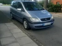 Gebraucht Opel Zafira 115 PS (84 kW) 2000 Silber Van / Kleinbus