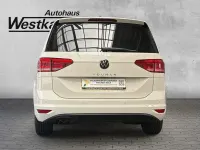 Neu VW Touran Edition 150 PS (110 kW) 2026 Gelb Van / Kleinbus