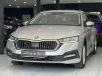 Gebraucht Skoda Octavia Active 116 PS (85 kW) 2022 Silber Kombi