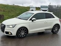 Gebraucht Audi A1 Sport 105 PS (77 kW) 2010 Weiß Kleinwagen