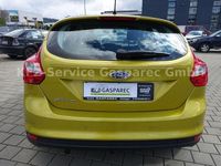 Gebraucht Ford Focus Trend 105 PS (77 kW) 2011 Gelb Limousine