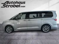 Gebraucht VW Multivan Style 150 PS (110 kW) 2024 Silber Van / Kleinbus