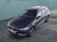 Gebraucht Volvo V60 CC Plus 197 PS (144 kW) 2023 Blau Kombi