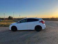 Gebraucht Ford Focus 125 PS (91 kW) 2013 Weiß Limousine