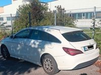 Gebraucht Mercedes CLA200 Shooting Brake 136 PS (100 kW) 2017 Weiß Kombi