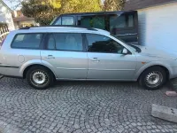 Gebraucht Ford Mondeo 130 PS (95 kW) 2003 Silber Kombi