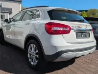 Gebraucht Mercedes GLA200 136 PS (100 kW) 2017 Weiß SUV