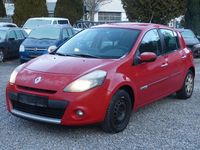 Gebraucht Renault Clio III Dynamique 101 PS (74 kW) 2011 Rot Limousine