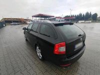 Gebraucht Skoda Octavia 122 PS (89 kW) 2011 Schwarz Kombi
